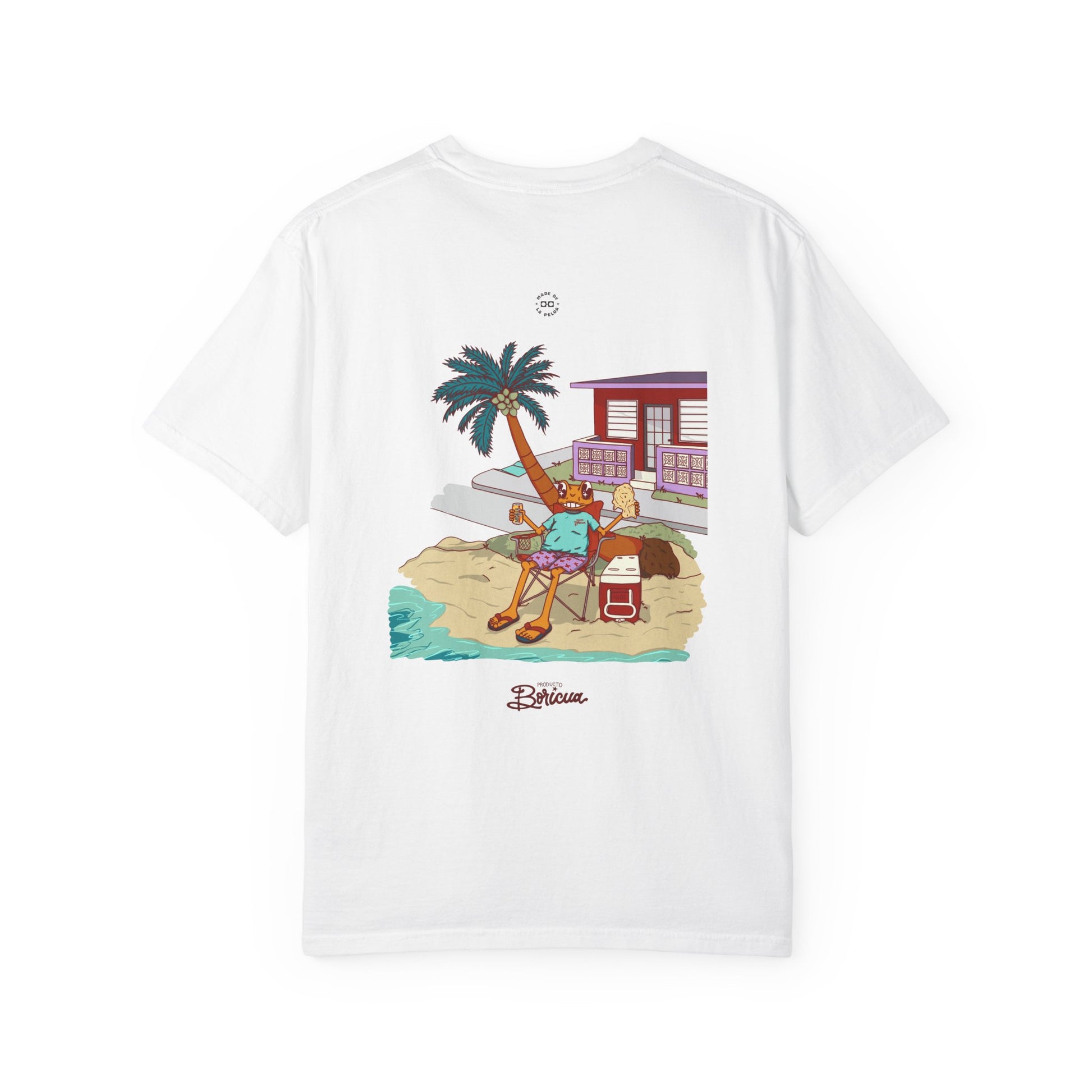 Concho en la playa en PR - Boricua T-Shirt