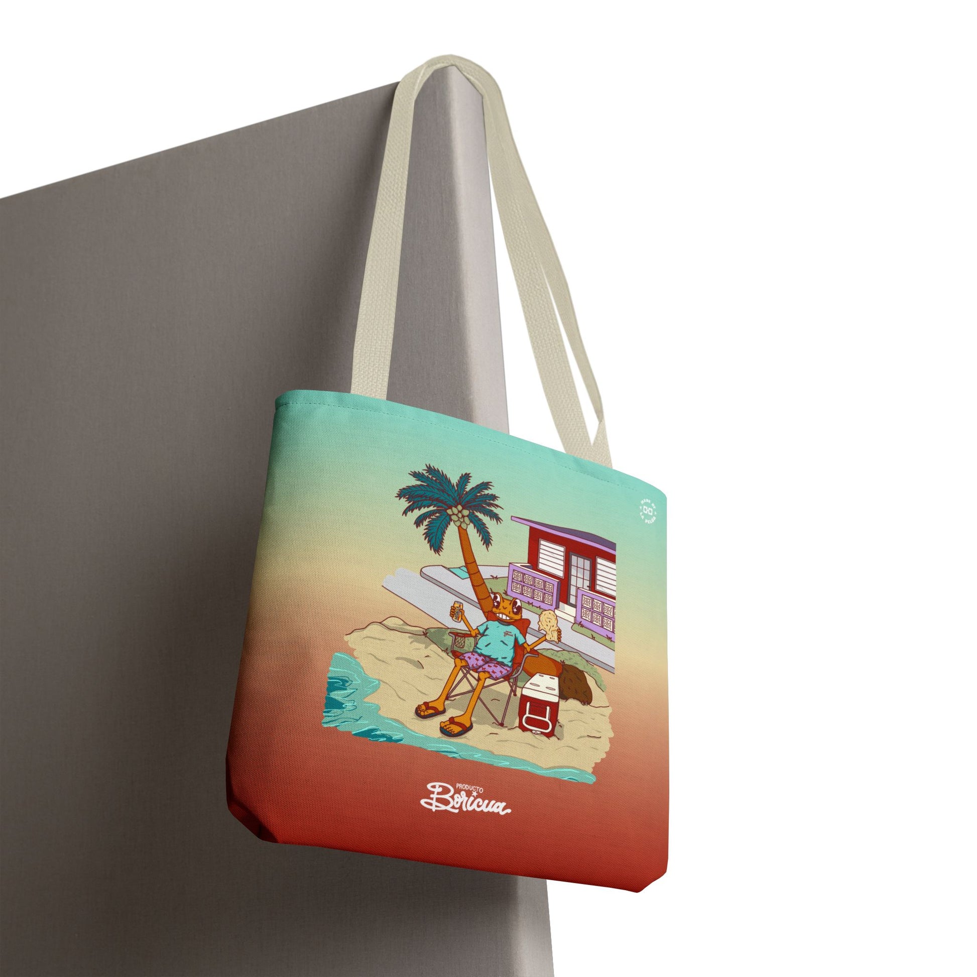Concho en la playa en PR Tote Bag - Boricua (Gradiente)